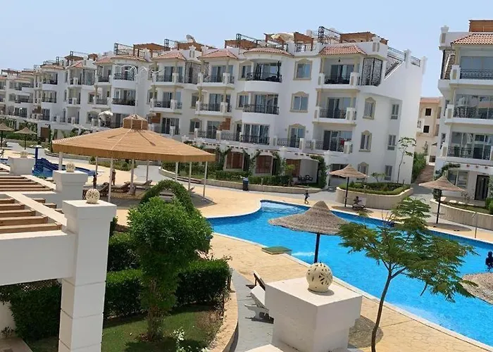 Hills Aqua Park شرم هيلز اكوا بارك ريزورت 4* Şarm El-Şeyh