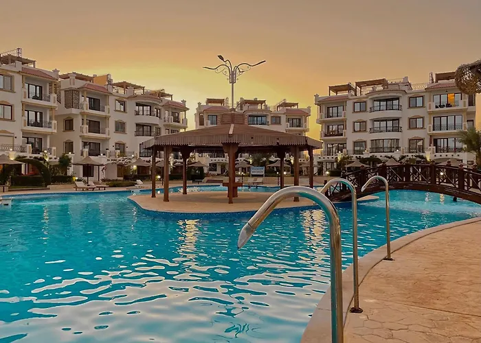 Hills Aqua Park شرم هيلز اكوا بارك ريزورت 4* Şarm El-Şeyh