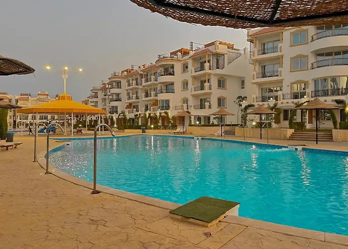 Hills Aqua Park شرم هيلز اكوا بارك ريزورت 4*