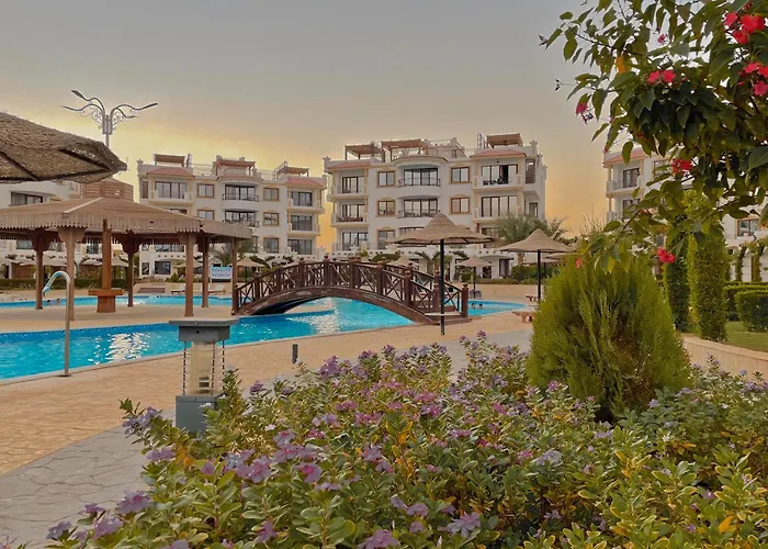Hills Aqua Park شرم هيلز اكوا بارك ريزورت
