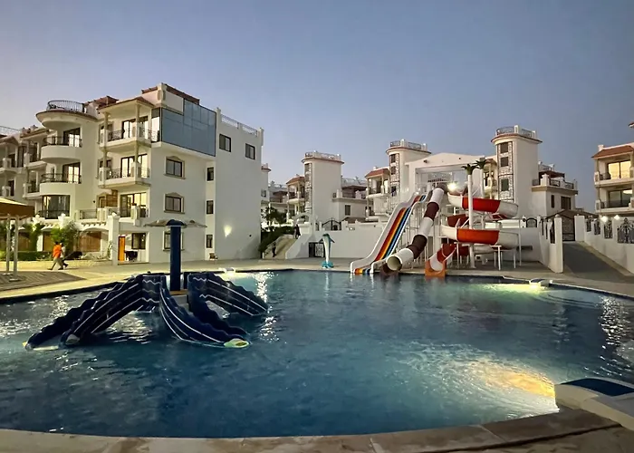 Hills Aqua Park شرم هيلز اكوا بارك ريزورت
